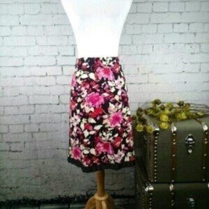 Outfit JPR Floral Skirt Midi With Pleated Trim In Black Size 14